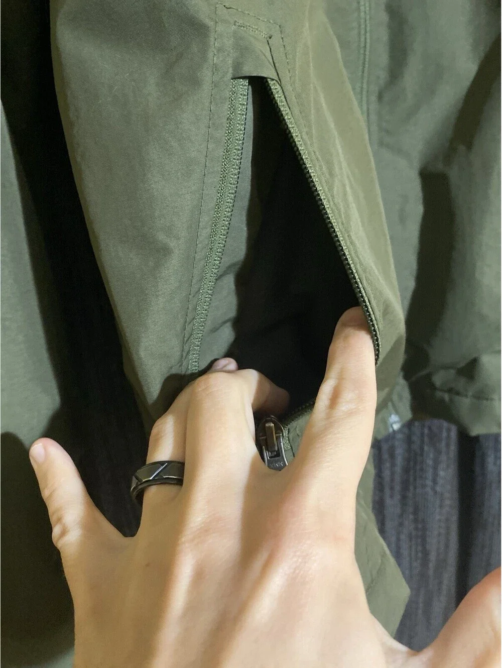 Eddie Bauer Men's Size Large Olive Green Full-Zip Coat - Fleece-Lined Thermore